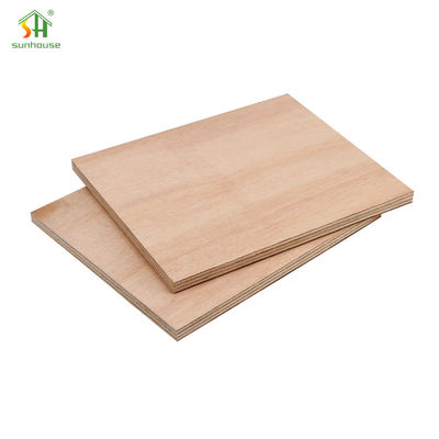 Goede prijs. 12 mm multiplex Melamine Board Waterbestendig 4 * 8 Ft Voor bouwtechnisch houten paneel online